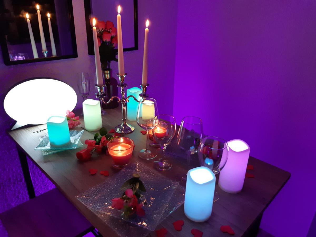Luxe Sauna Privatif Et Grand Bain Jacuzzi A Deux A Biscarosse Plage Pour Nuit Romantique Avec Decoration Led Et Bougies Biscarrosse Eksteriør bilde
