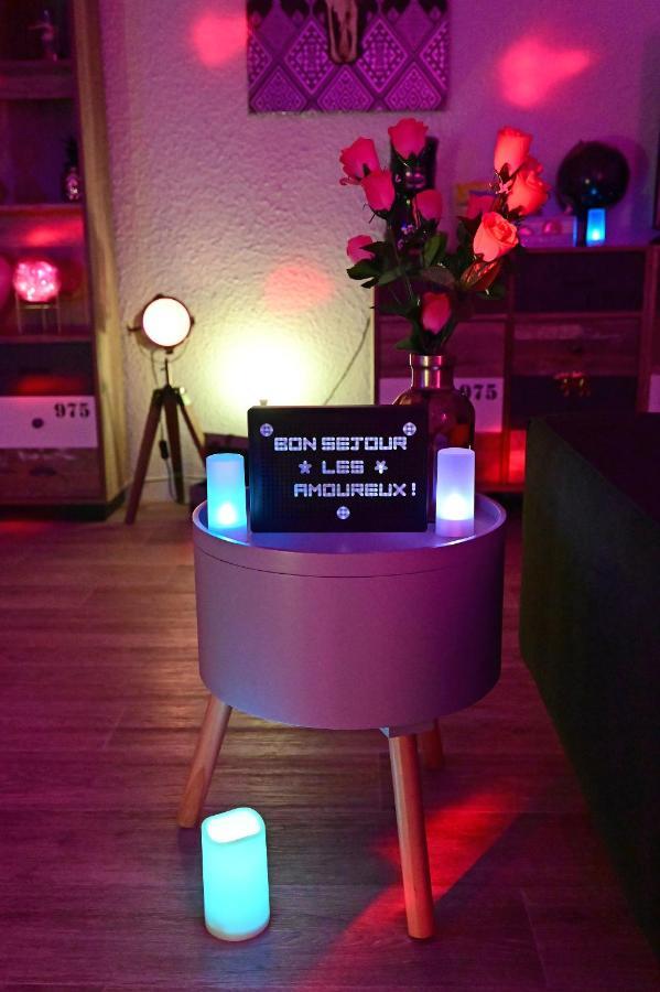 Luxe Sauna Privatif Et Grand Bain Jacuzzi A Deux A Biscarosse Plage Pour Nuit Romantique Avec Decoration Led Et Bougies Biscarrosse Eksteriør bilde